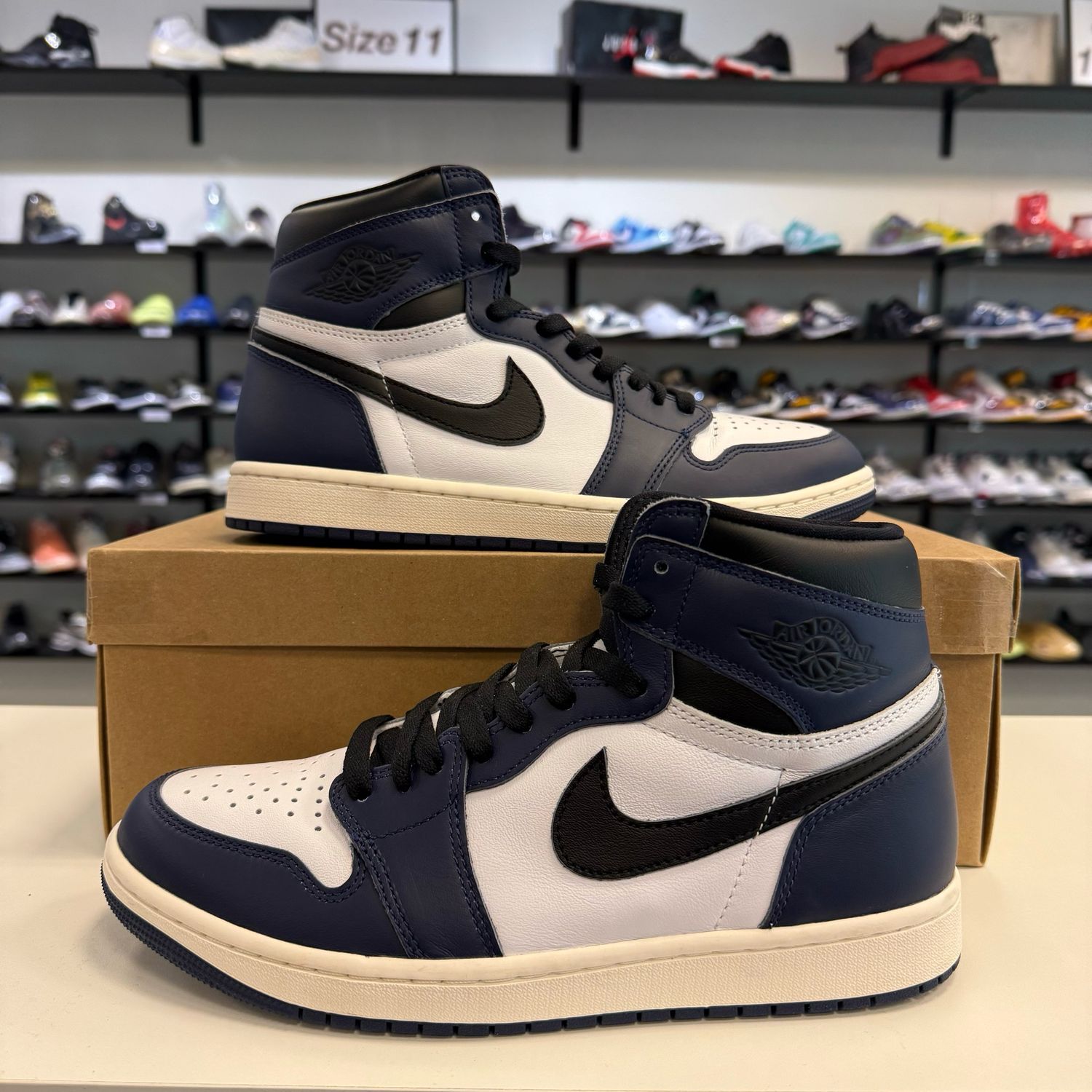 PO NB AIR JORDAN 1 RETRO HIGH OG MIDNIGHT NAVY SIZE 9.5