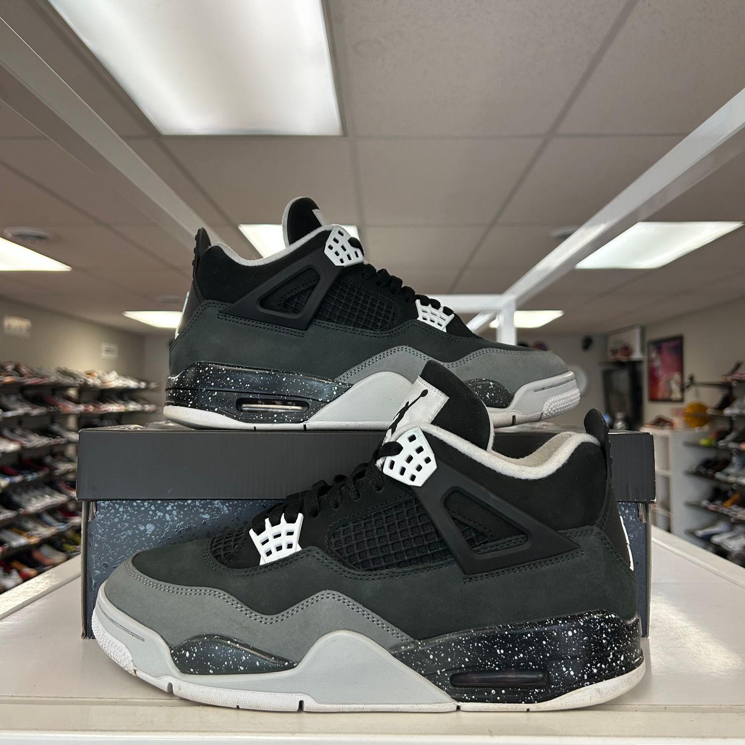 PO AIR JORDAN 4 RETRO FEAR (2024) EB SIZE 9.5