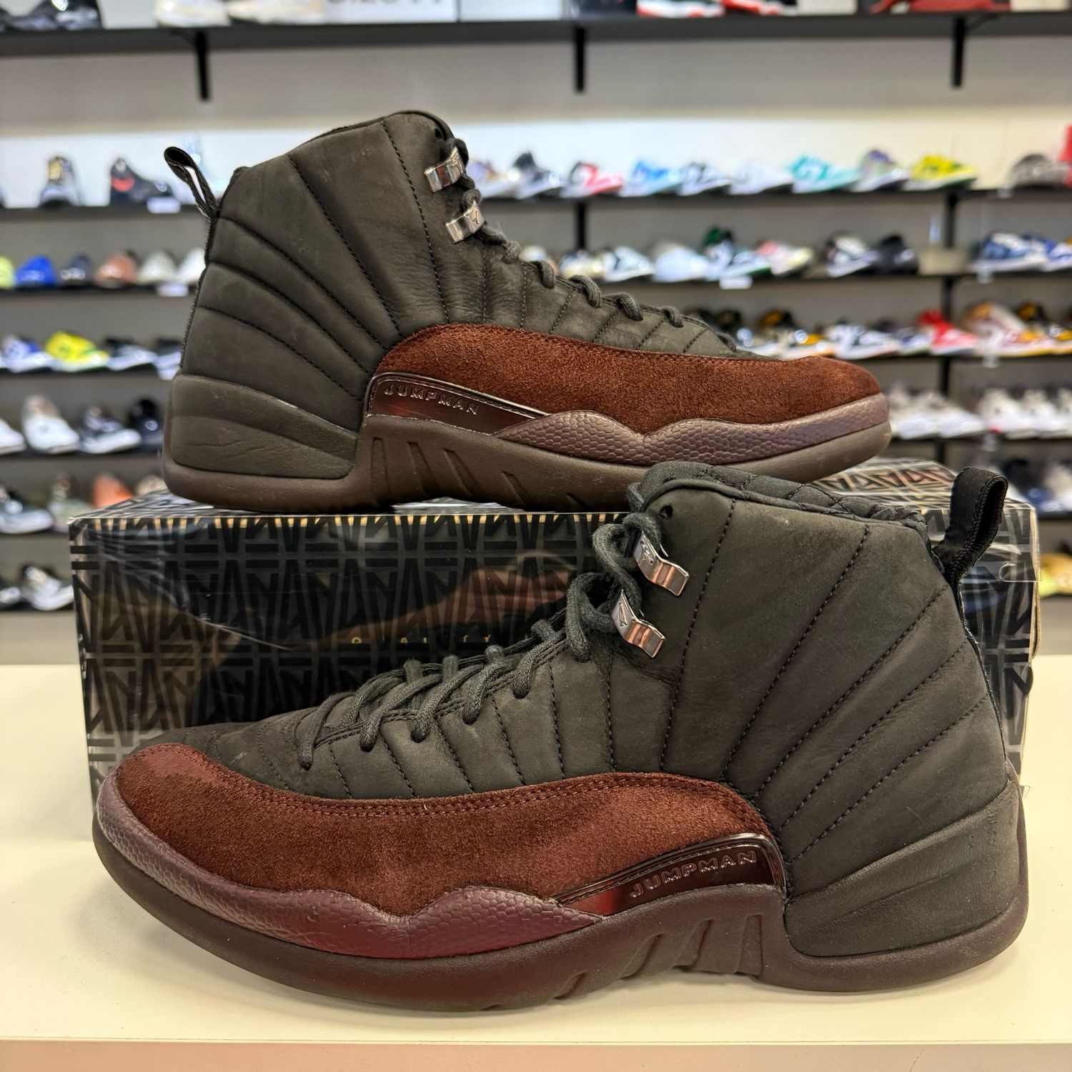 PO AIR JORDAN 12 A MA MANIERE BLACK SIZE 12W/10.5M