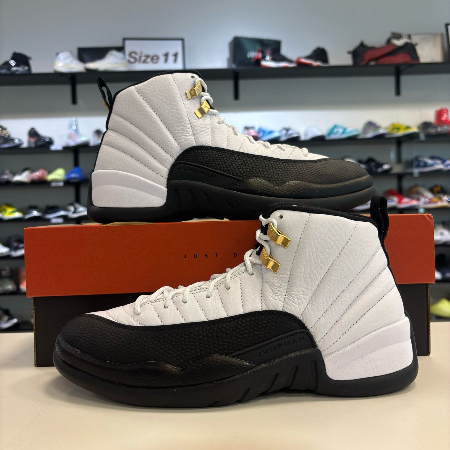 PO AIR JORDAN 12 RETRO TAXI (2025) SIZE 9