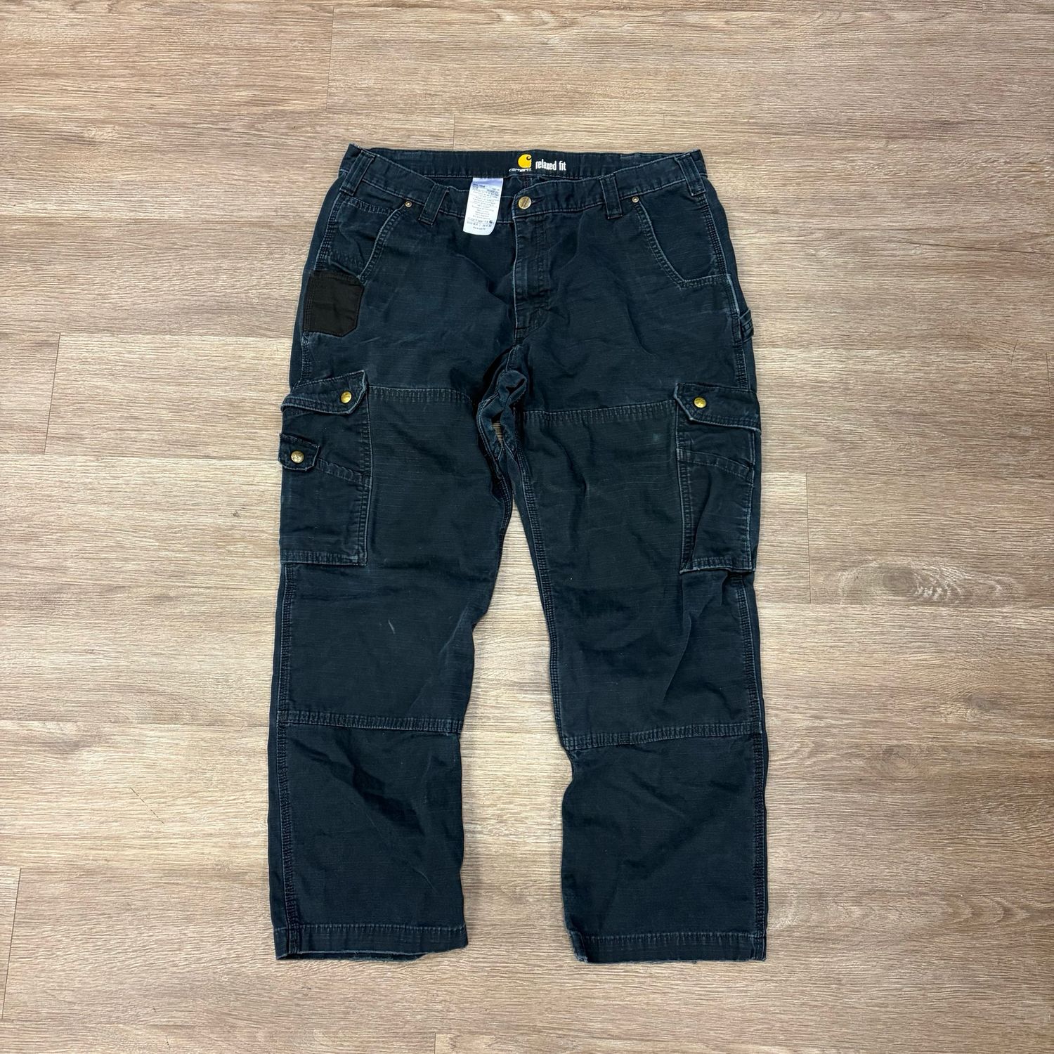 VINTAGE CARHARTT RELAXED FIT BLACK CARGO PANTS SIZE 38/30