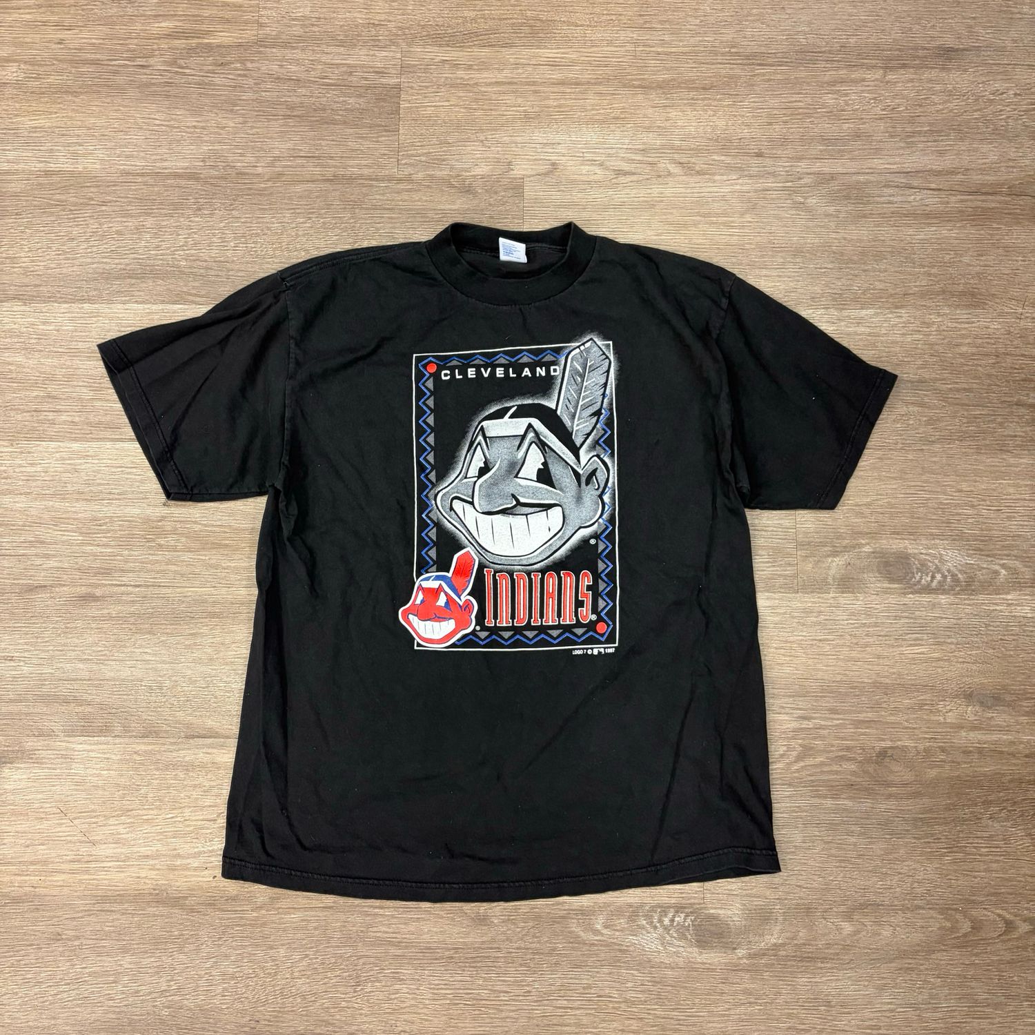 VINTAGE 1997 BIG FACE WAHOO CLEVELAND INDIANS TEE SIZE XL