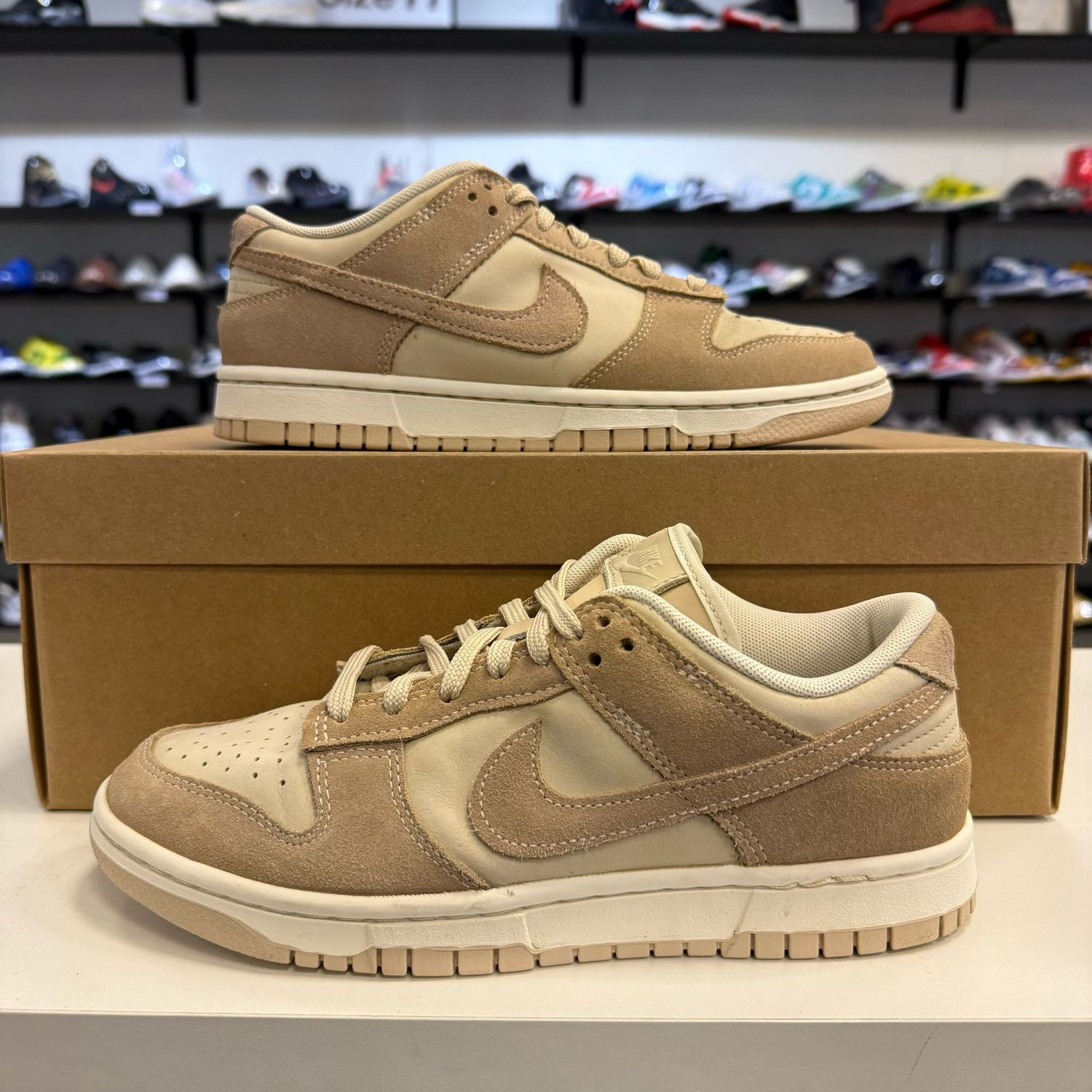 PO NB NIKE DUNK LOW SE SANDDRIFT SIZE 7W / 5.5 M