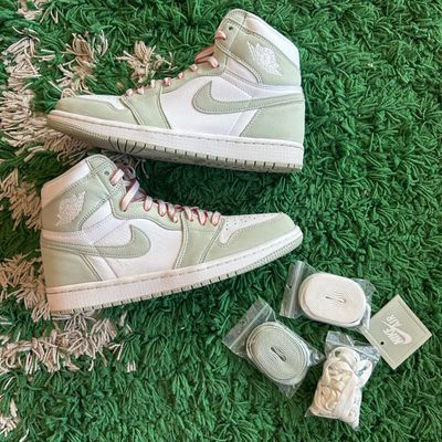 PO AIR JORDAN 1 SEAFOAM SX SIZE 9W / 7.5