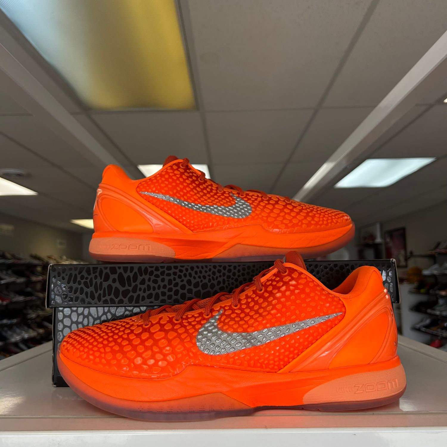 PO2 NIKE KOBE 6 PROTRO TOTAL ORANGE SIZE 11.5