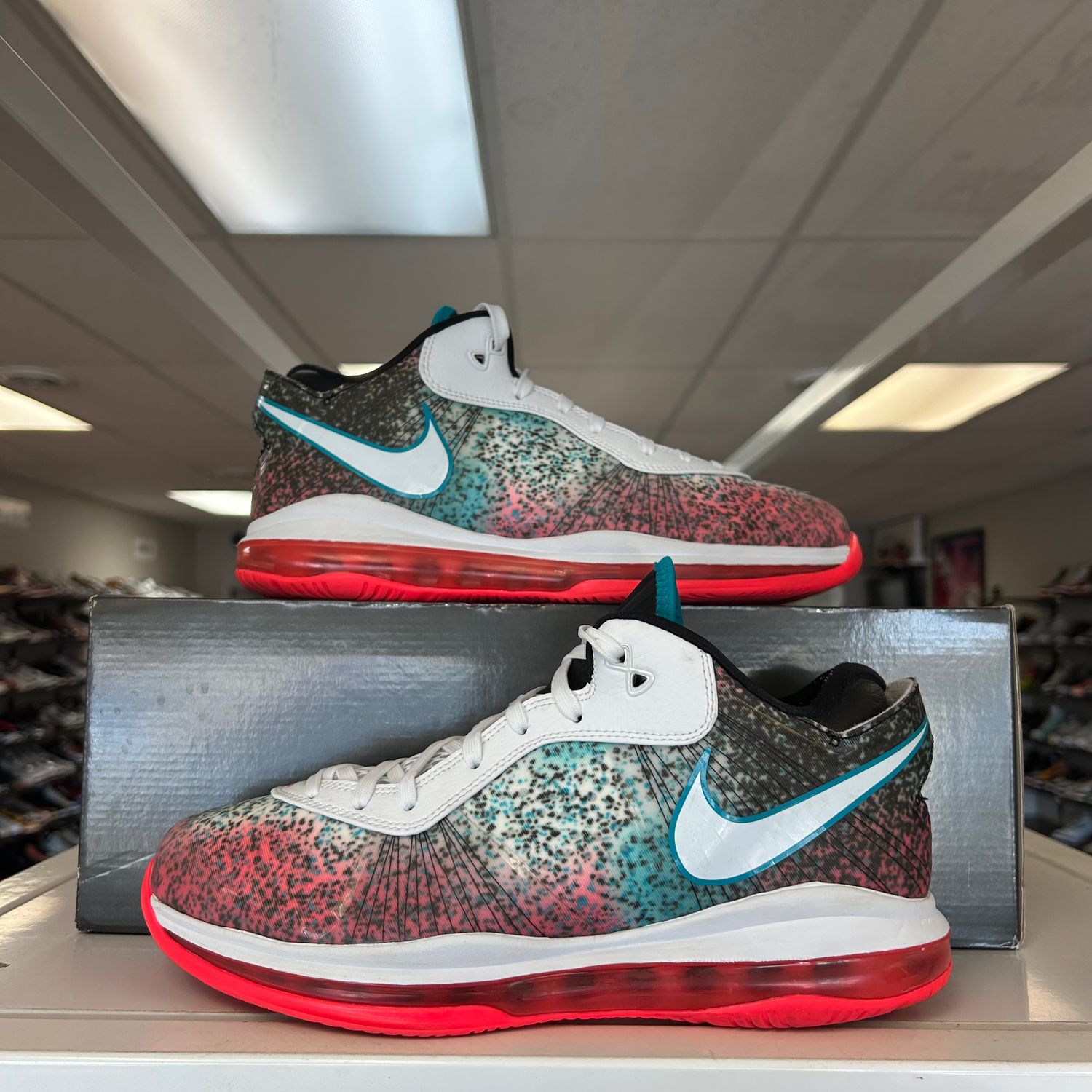 PO NIKE LEBRON 8 V2 LOW MIAMI NIGHTS (2021) SIZE 10