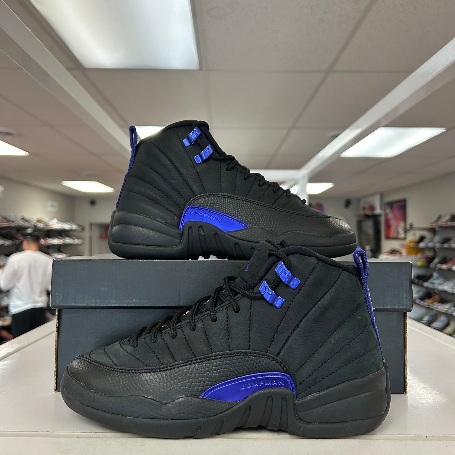 PO AIR JORDAN 12 RETRO BLACK DARK CONCORD (GS) SIZE 4Y
