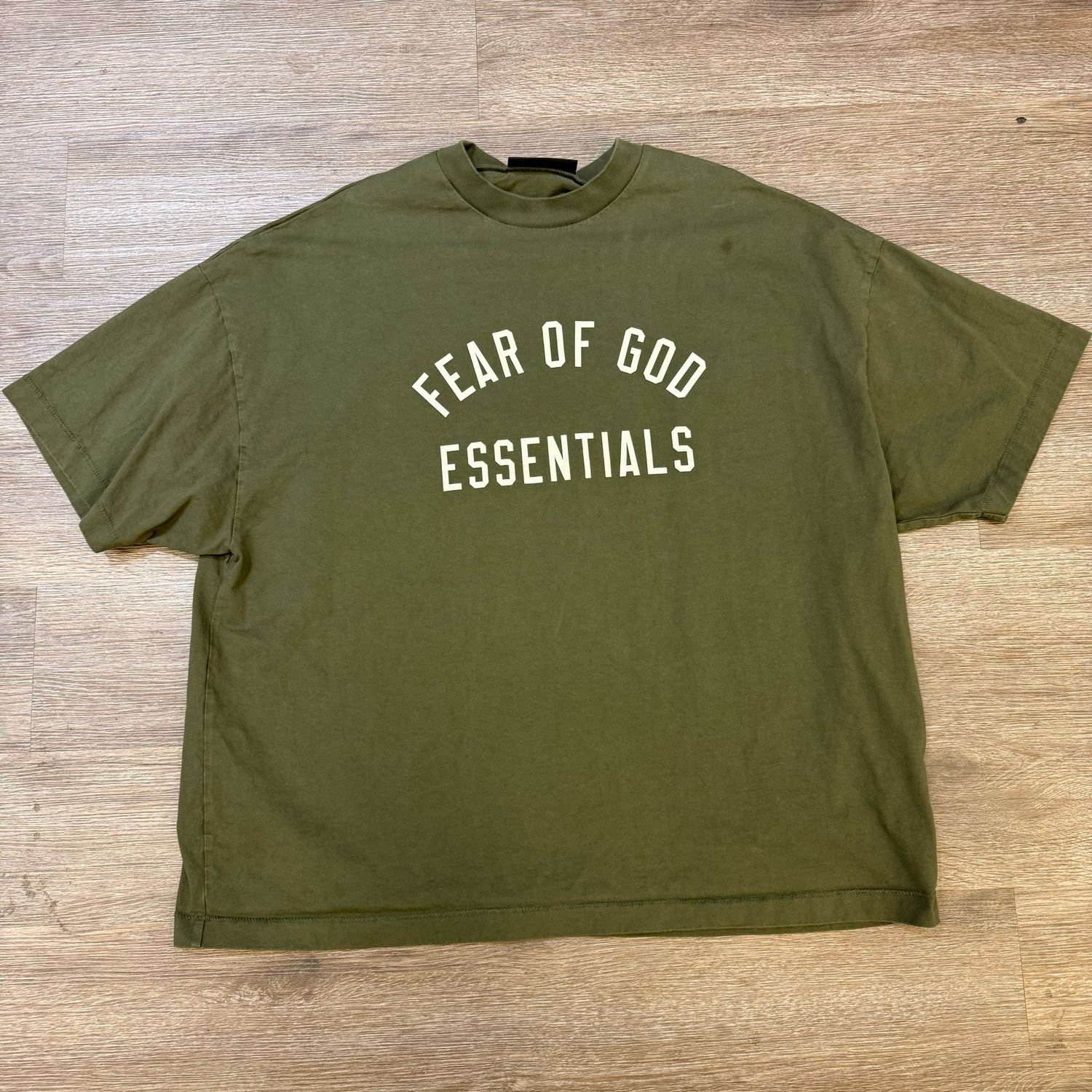 PO FOG ESSENTIALS OLIVE GREEN TEE SIZE XL