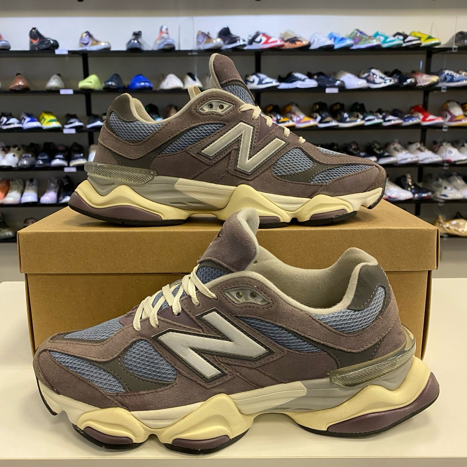 PO NB NEW BALANCE 9060 SHADOW PURPLE SIZE 8.5