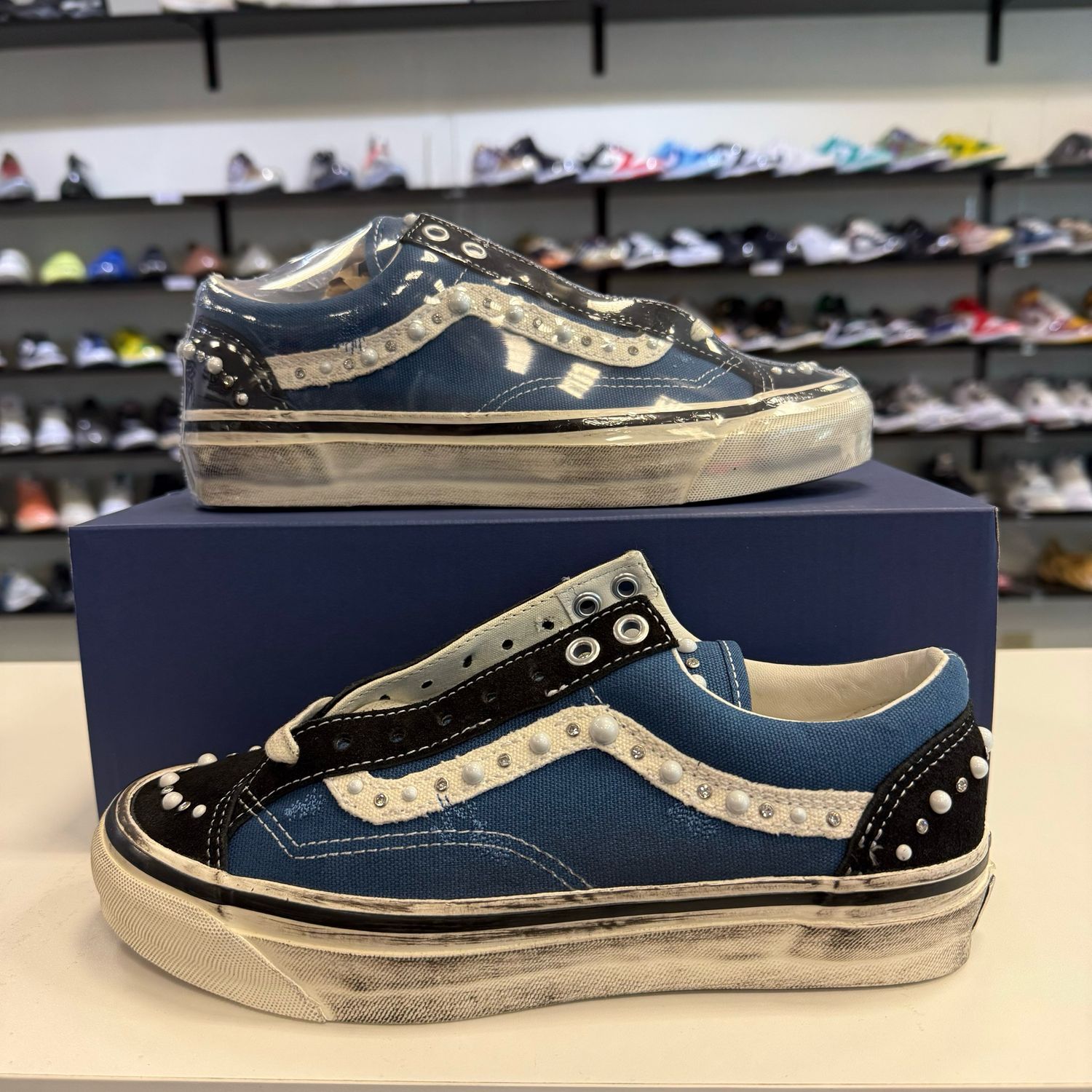 NEW VANS PREMIUM OLD SKOOL 36 PEARLIZED NAVY BLUE