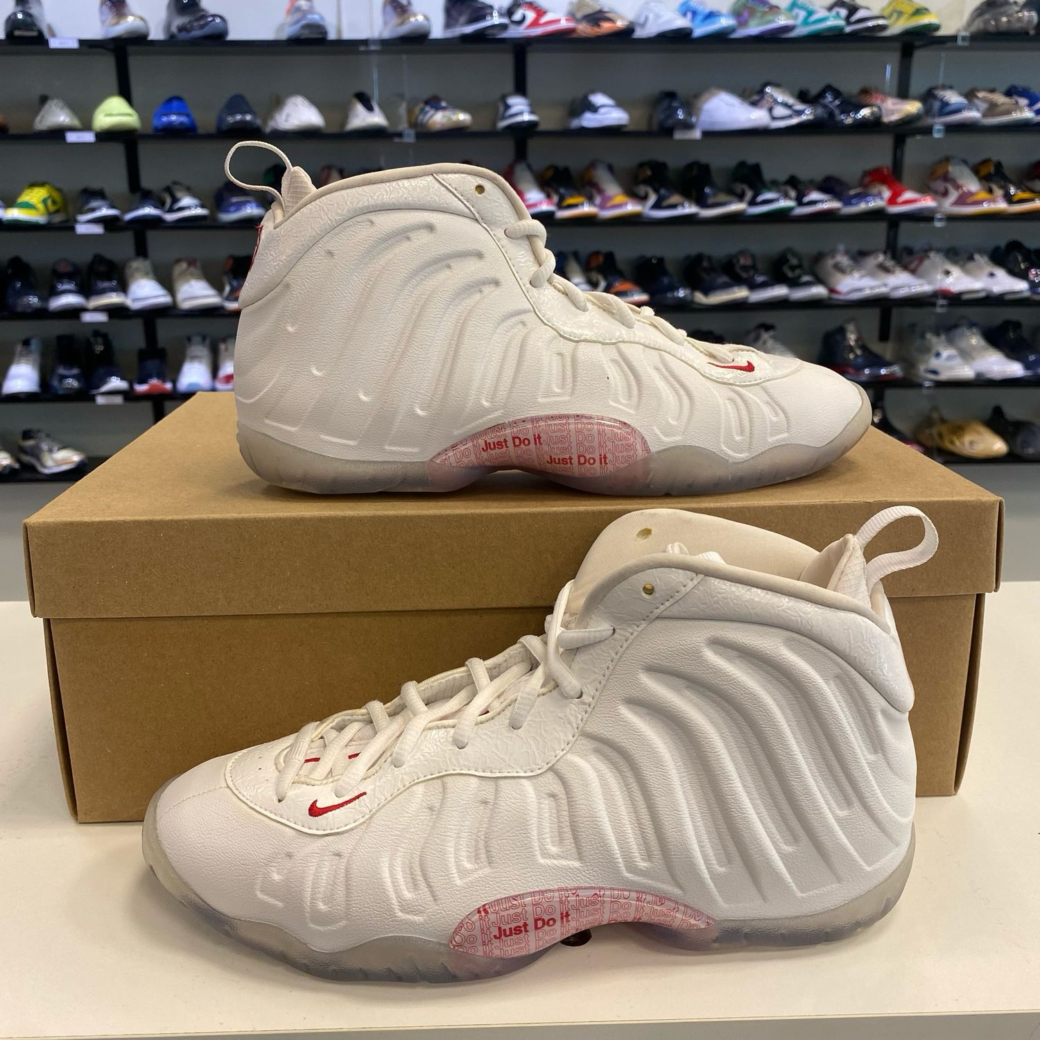 PO NB NIKE AIR FOAMPOSITE ONE TAKEOUT BAG (GS) SIZE 6Y