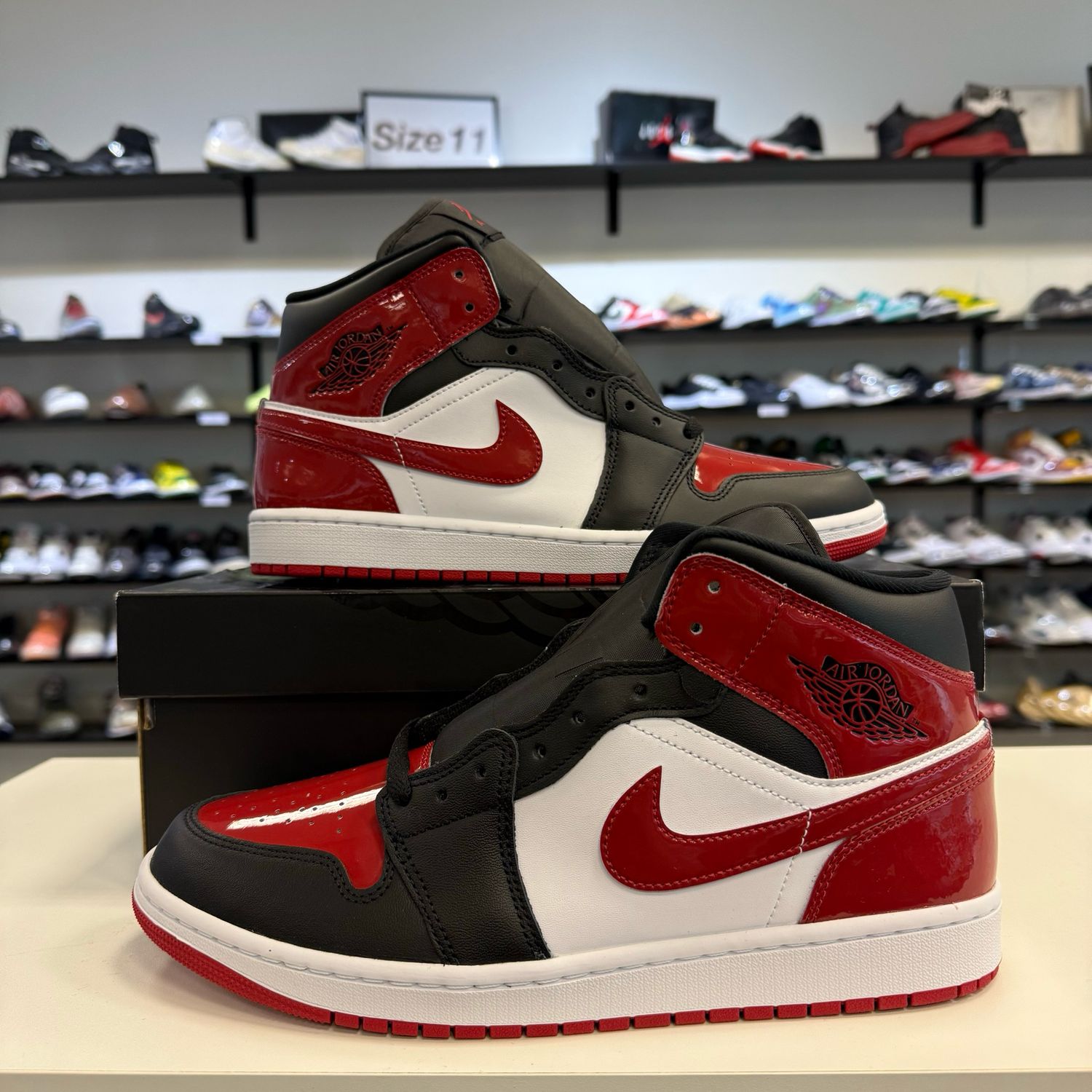 NEW AIR JORDAN 1 MID SE PATENT BRED TOE