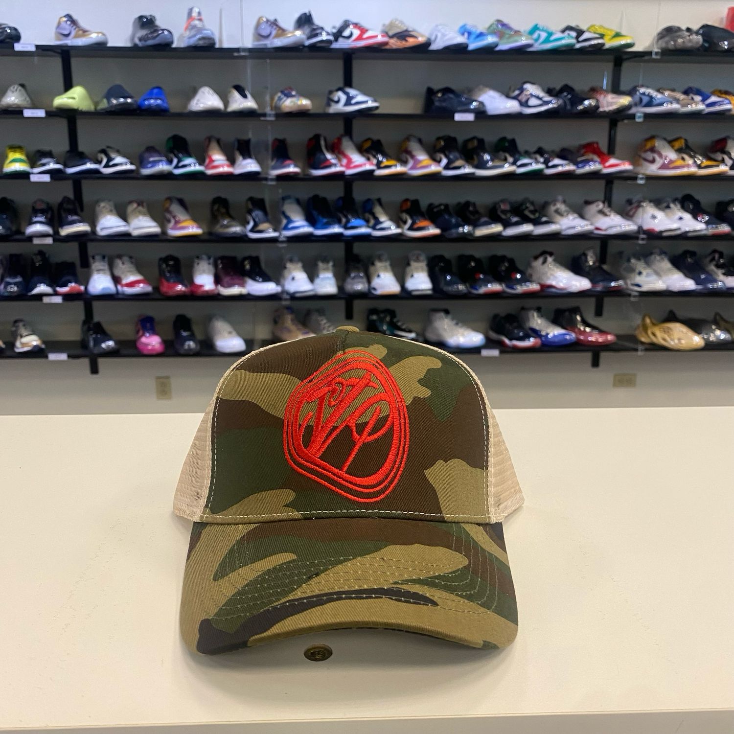 NEW ST PIERRE RED LOGO WOODLAND TRUCKER