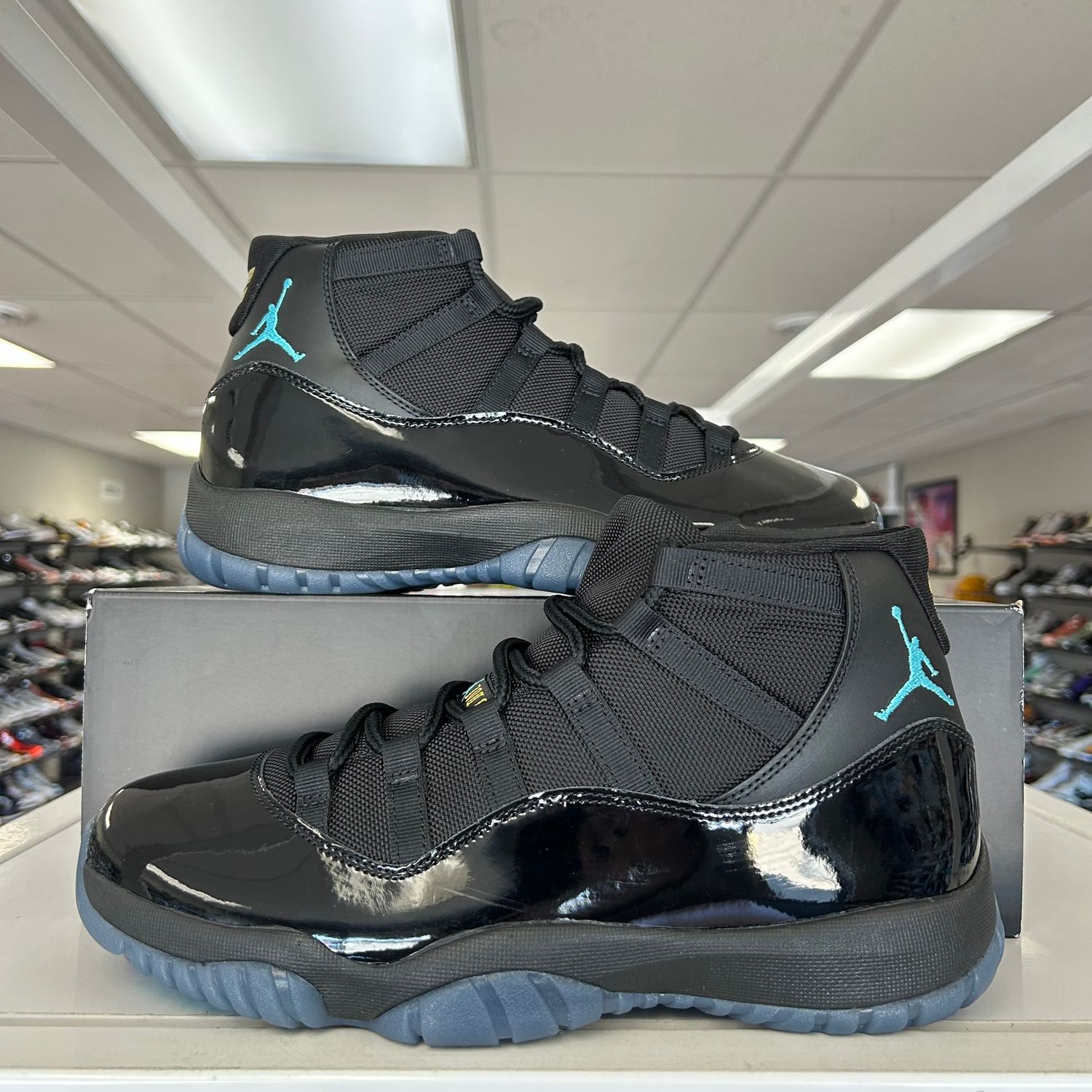 PO4 AIR JORDAN 11 RETRO GAMMA BLUE (2025) SIZE 10.5