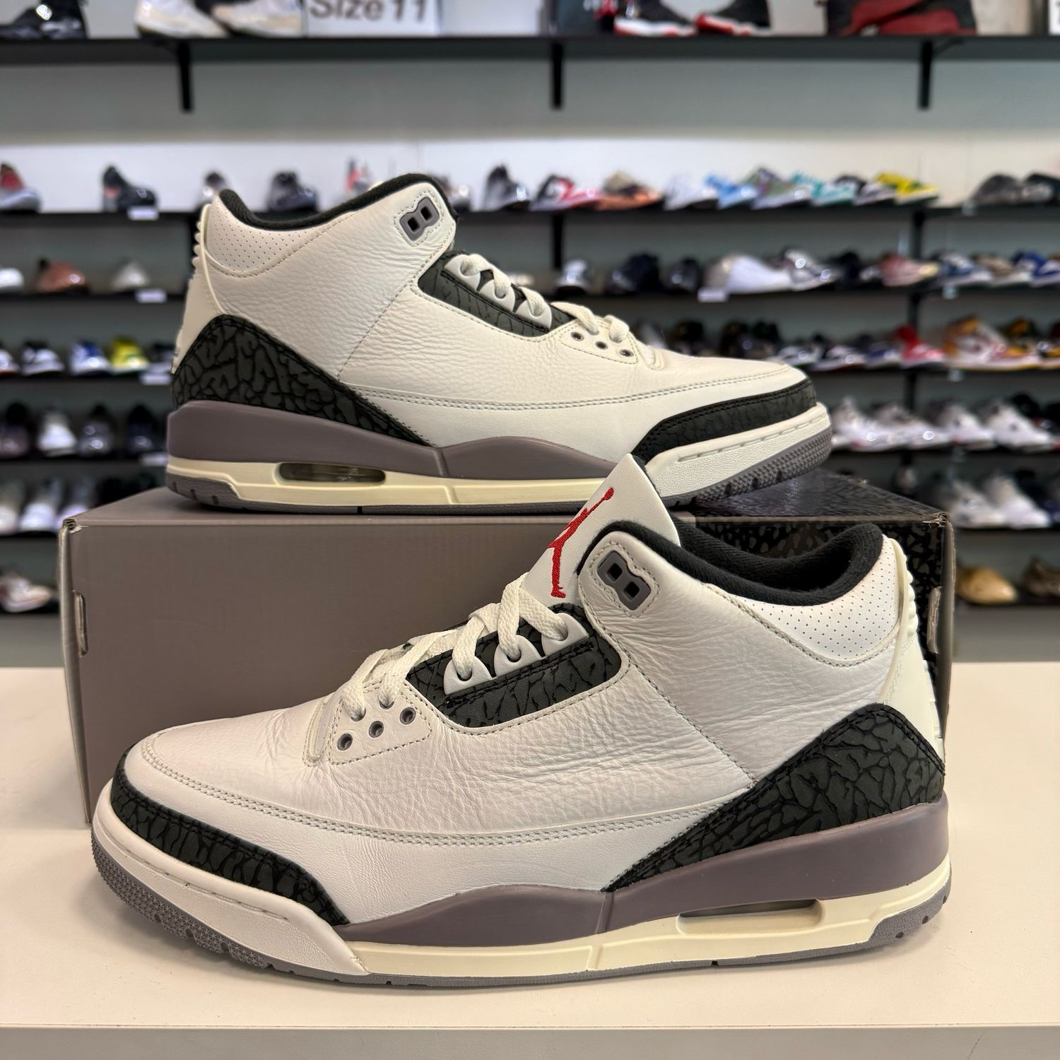 PO2 AIR JORDAN 3 CEMENT GREY SIZE 10.5