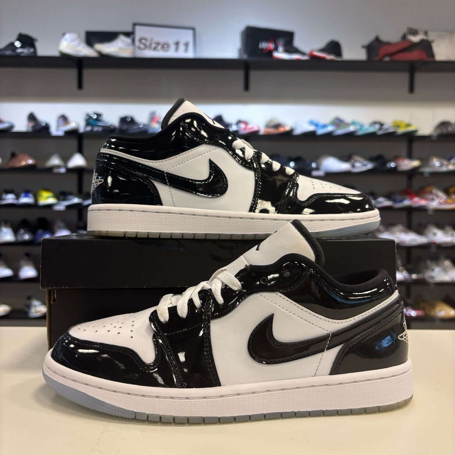 PO AIR JORDAN 1 LOW SE CONCORD SIZE 7.5