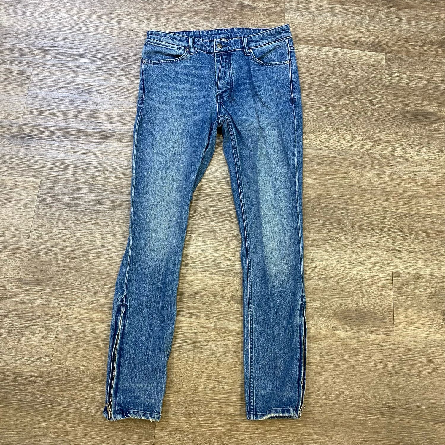 PO KSUBI VAN WINKLE KULT JEANS SIZE 33