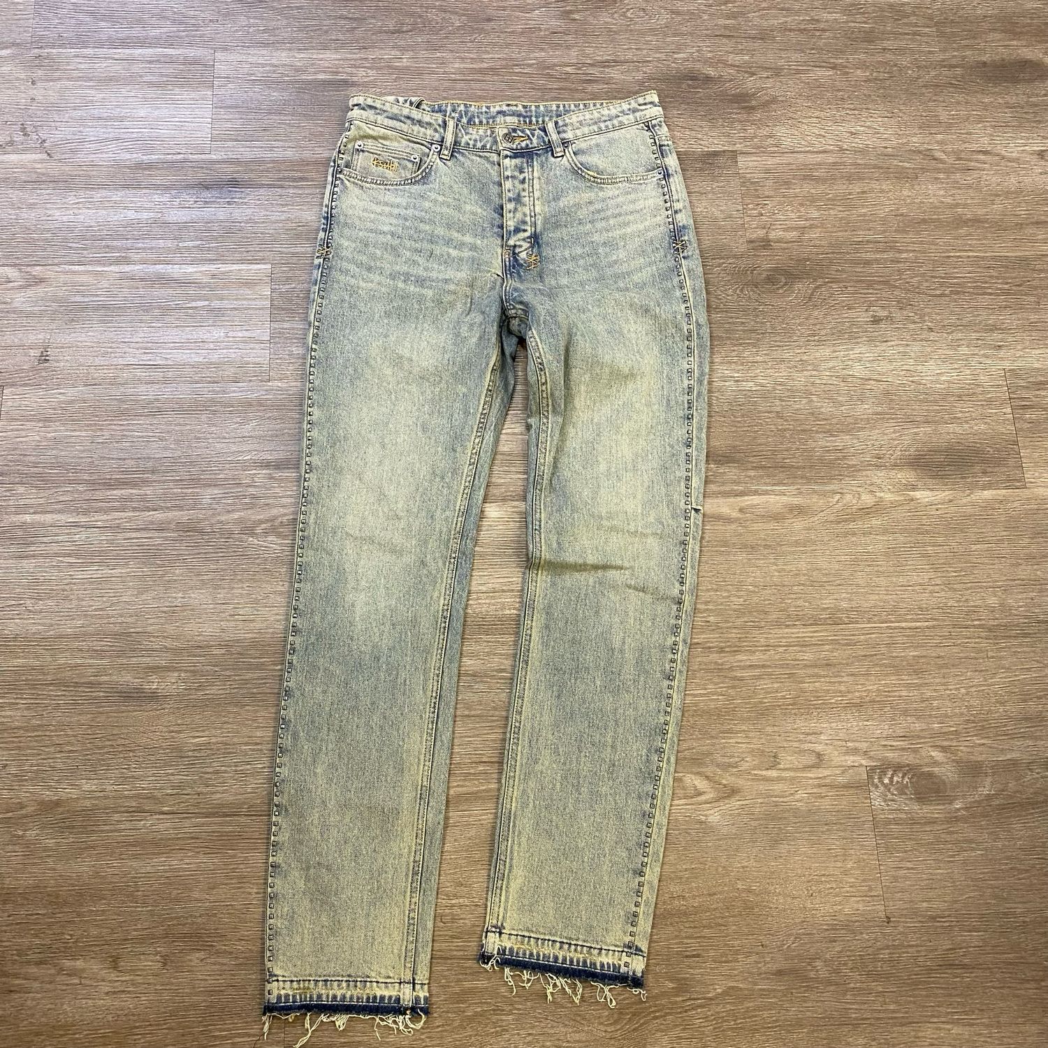 PO KSUBI CHITCH STAGELIGHT STUDDED JEANS SIZE 33