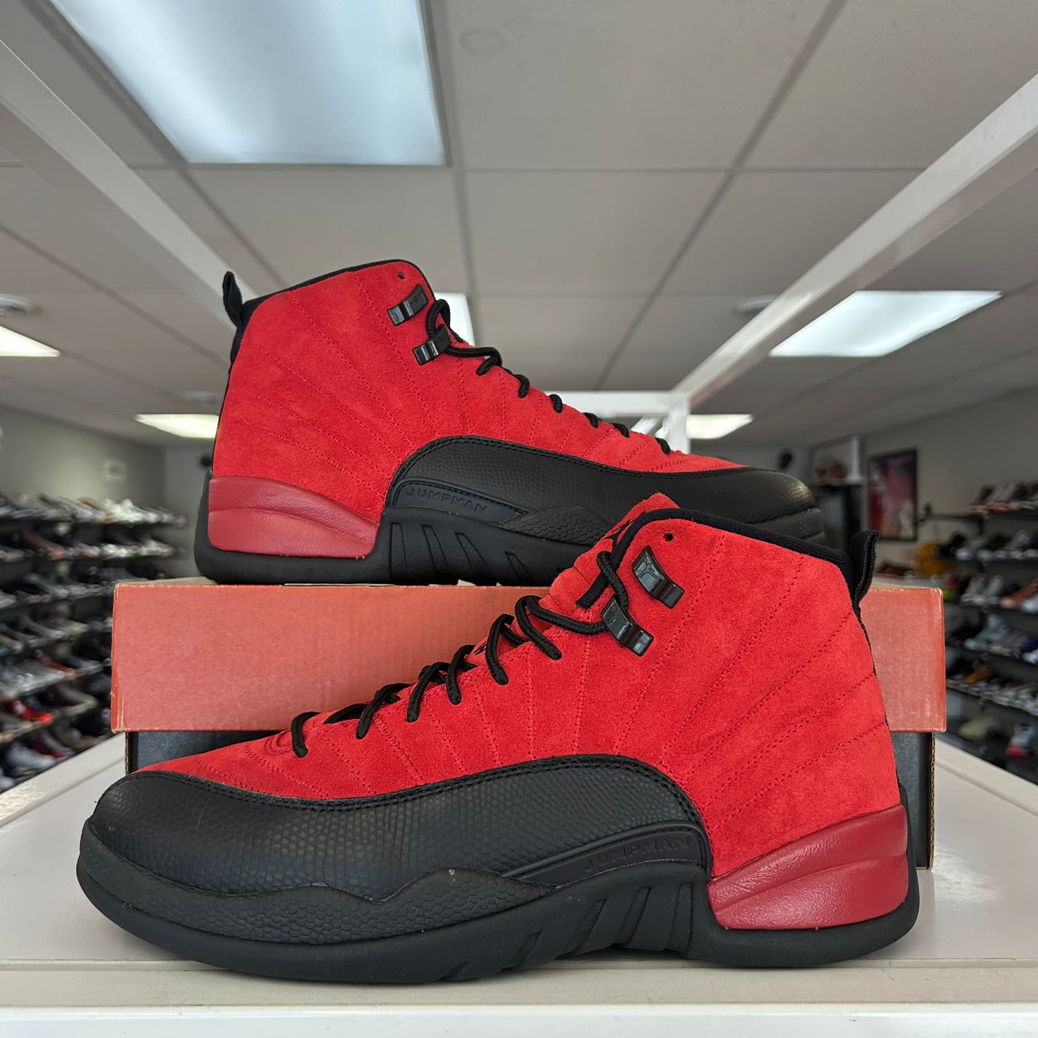 PO AIR JORDAN 12 RETRO REVERSE FLU GAME SIZE 11