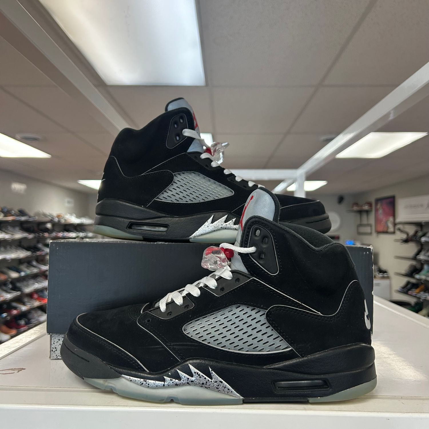 PO2 AIR JORDAN 5 BLACK METALLIC REIMAGINED SIZE 9
