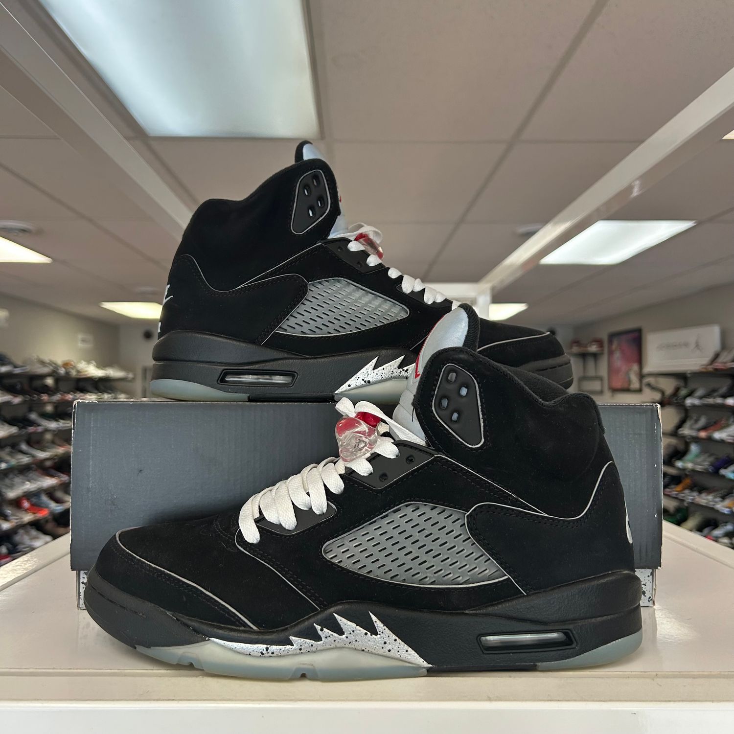 PO AIR JORDAN 5 RETRO OG BLACK METALLIC REIMAGINED SIZE 10.5