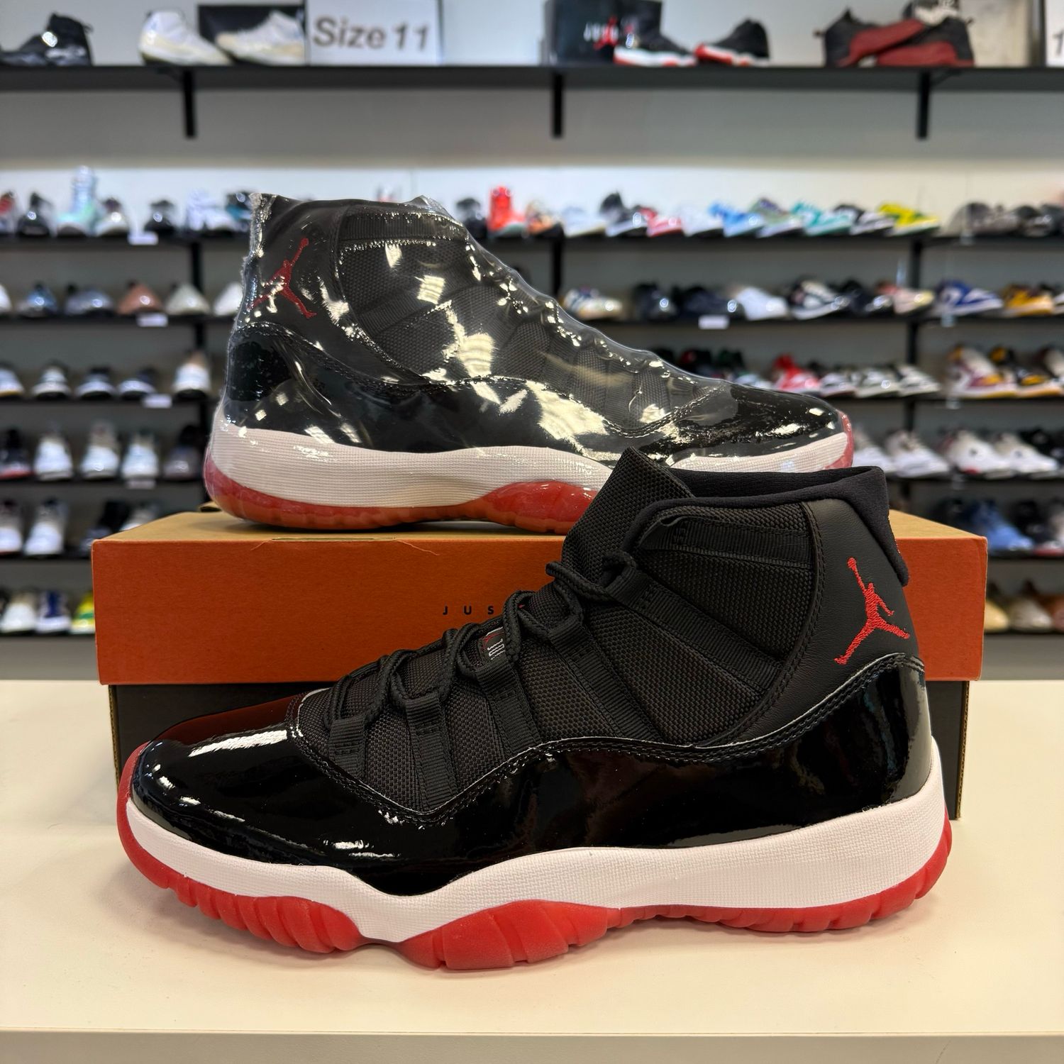 NEW AIR JORDAN 11 RETRO PLAYOFFS BRED (2019)