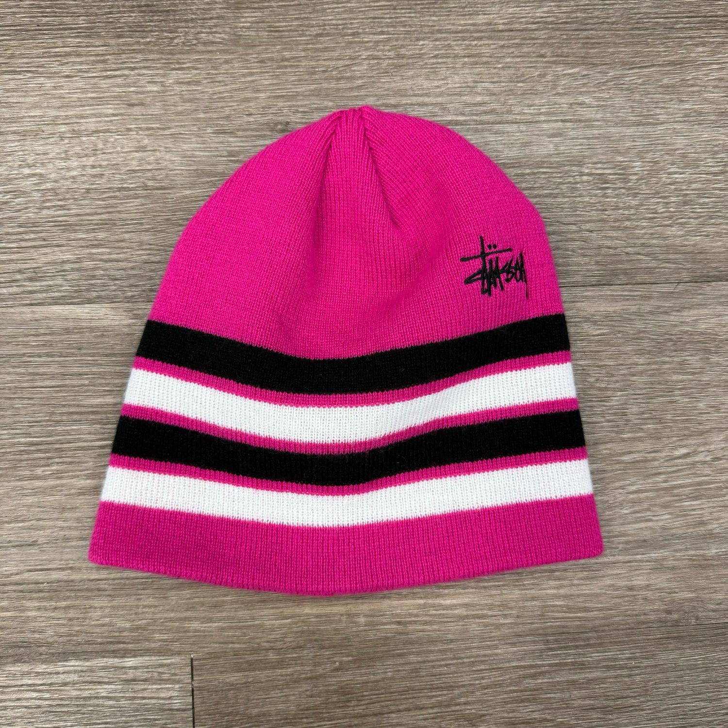 PO STUSSY SKULLCAP BASIC STRIPED BEANIE MAGENTA