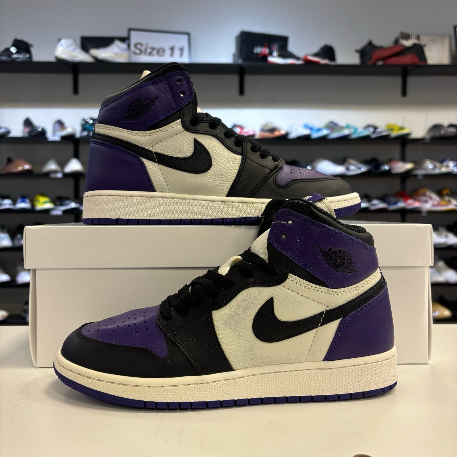 PO NB AIR JORDAN 1 HIGH COURT PURPLE (GS) SIZE 7Y