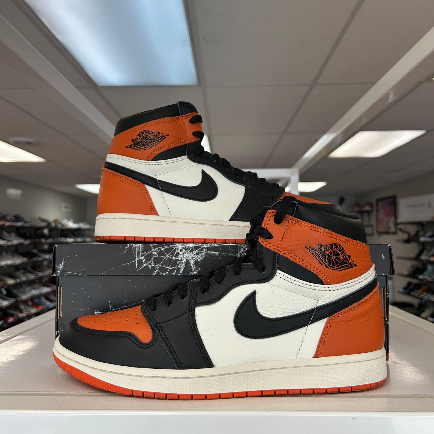 PO2 AIR JORDAN 1 RETRO HIGH OG SHATTERED BACKBOARD (2025) SIZE 10.5
