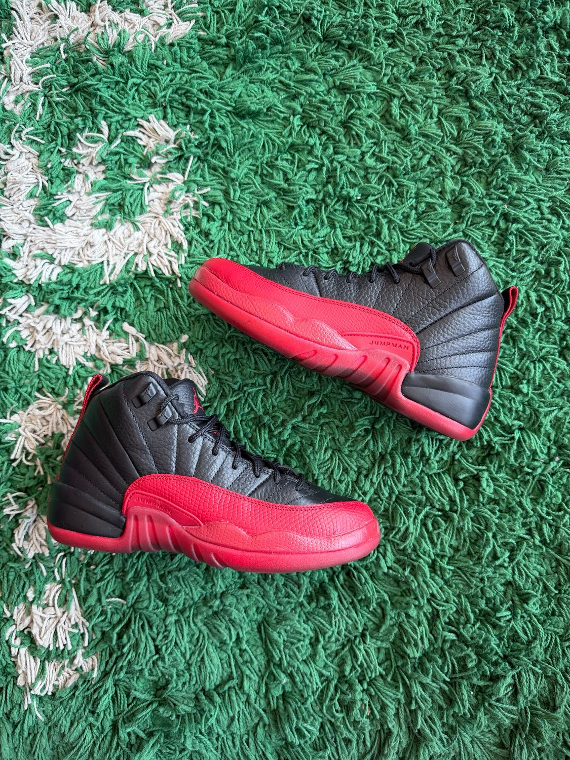 PO NB2 AIR JORDAN 12 FLU GAME SIZE 5.5Y