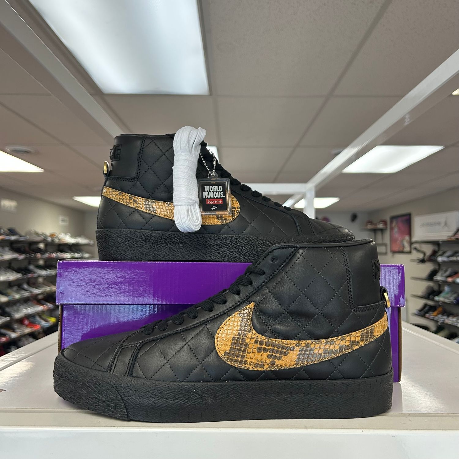 NEW NIKE SUPREME BLAZER MID QS BLACK