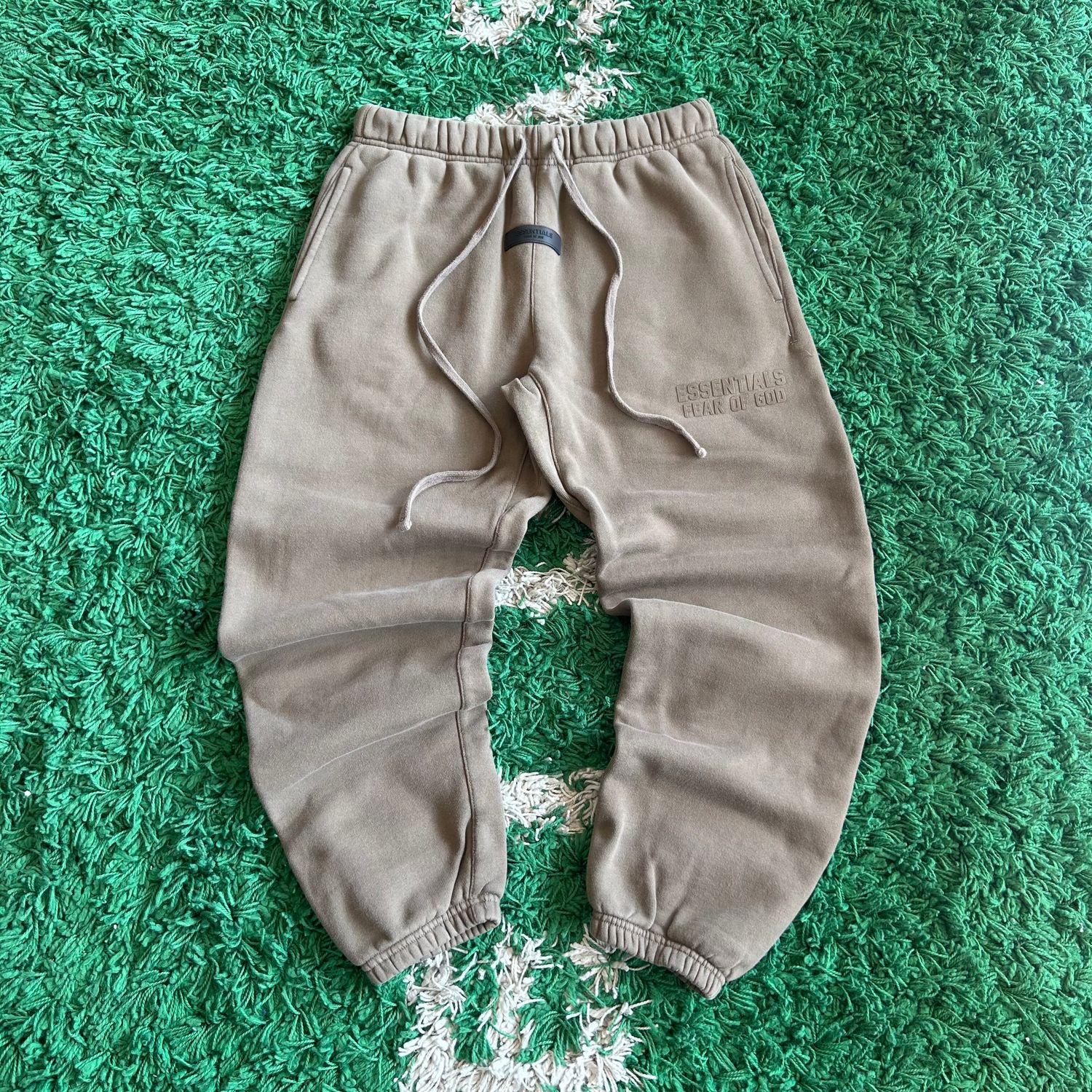 PO FEAR OF GOD ESSENTIALS FW22 SWEATPANTS WOOD SIZE XS