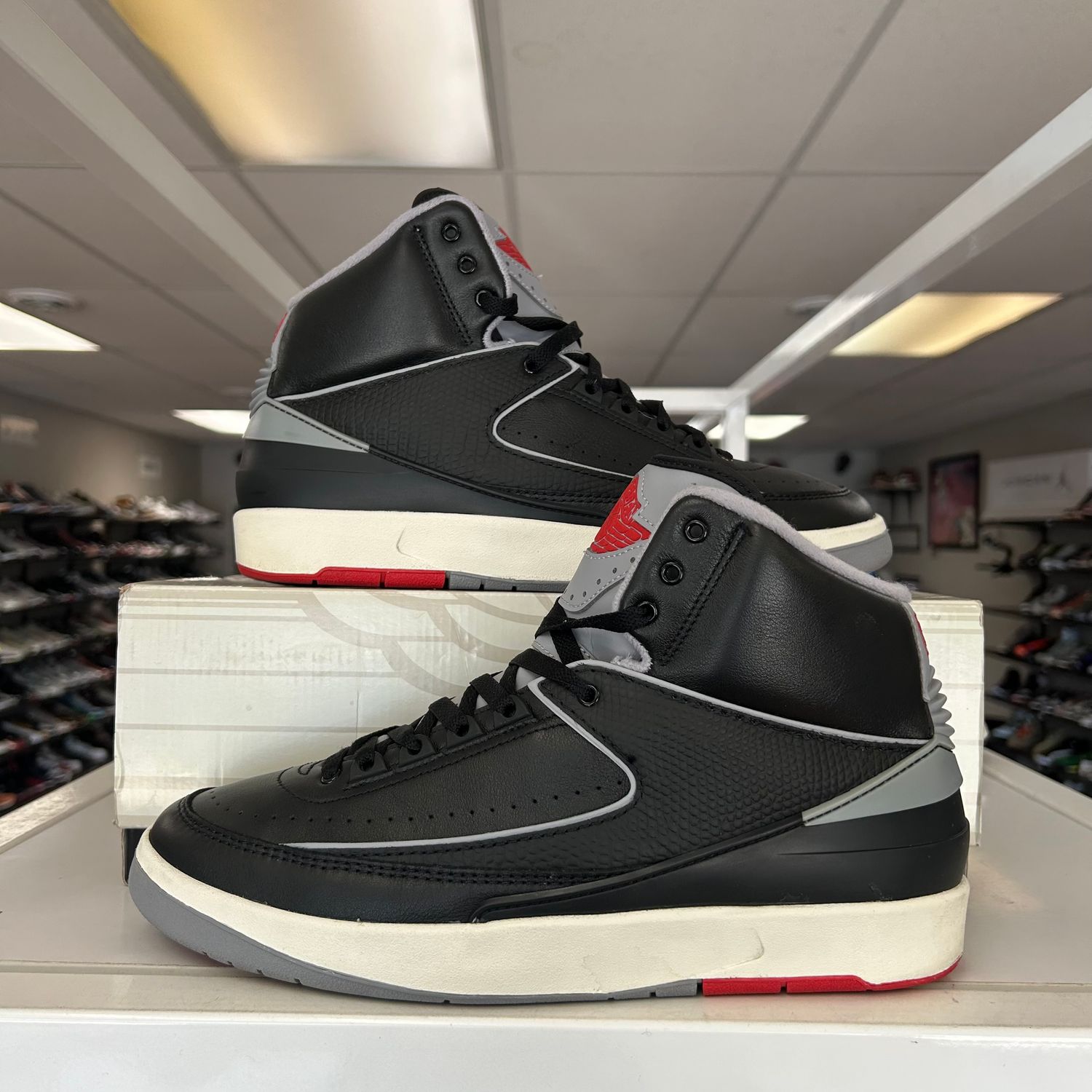 PO2 AIR JORDAN 2 BLACK CEMENT SIZE 10