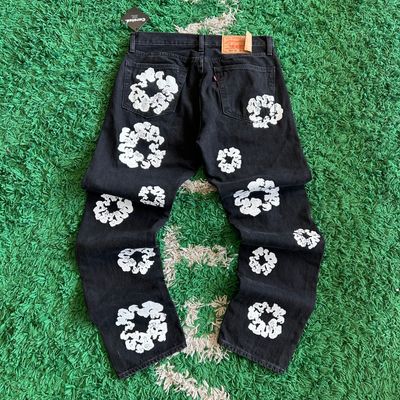 PO2 DENIM TEARS X LEVIS COTTON WREATH JEAN SIZE 33X32