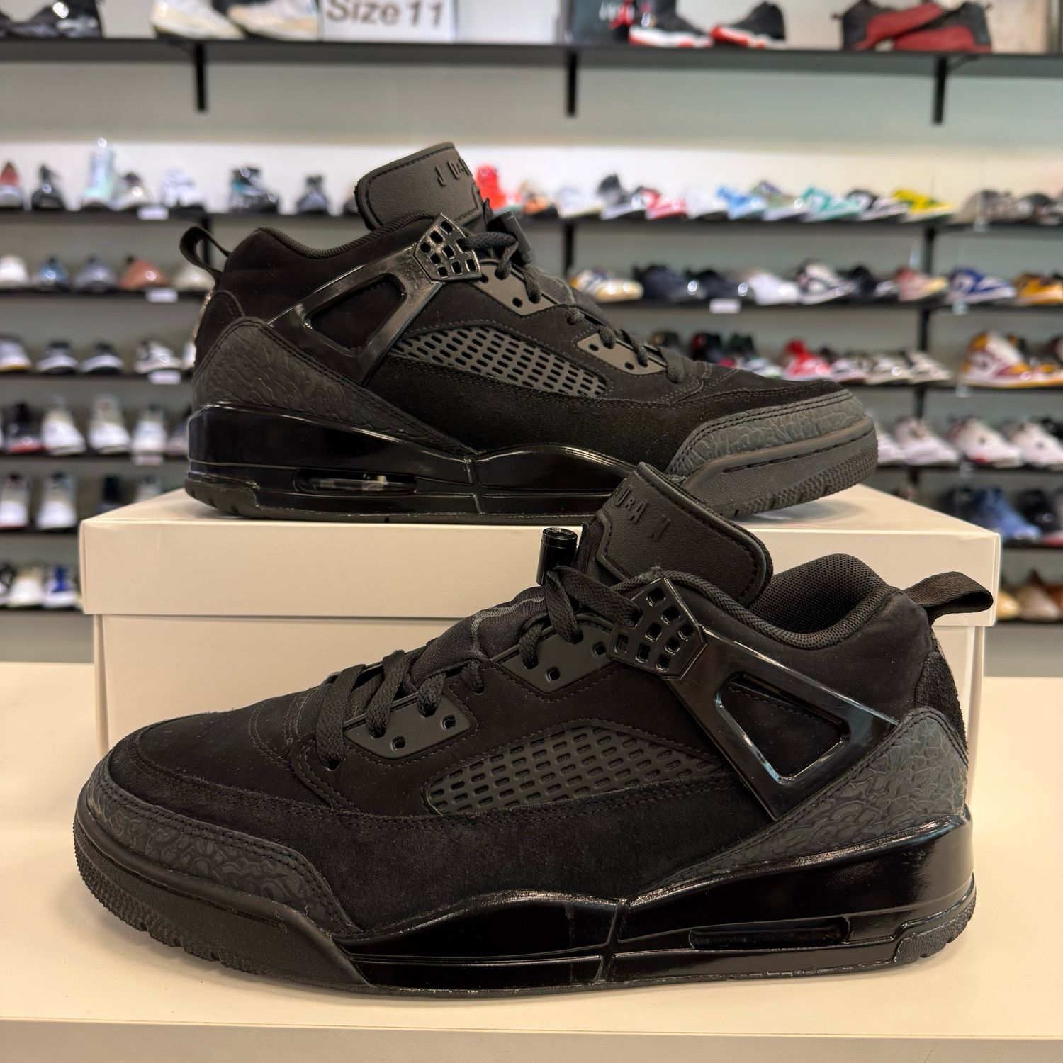 PO NB JORDAN SPIZIKE LOW BLACK CAT SIZE 13