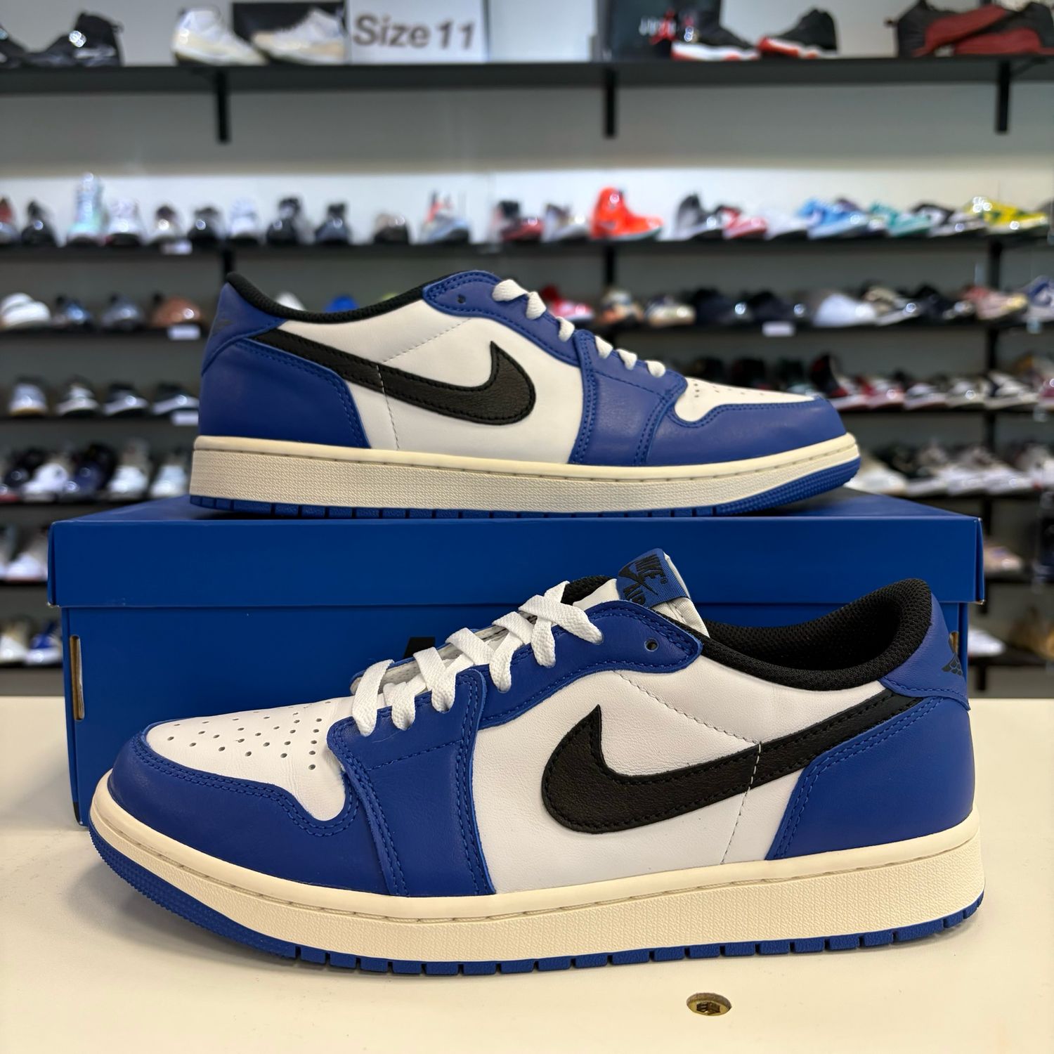 PO JORDAN 1 RETRO LOW OG GAME ROYAL SIZE 10