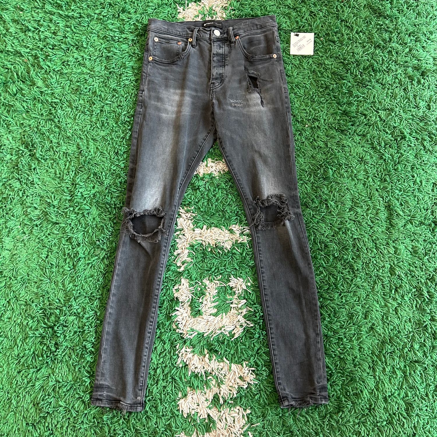 PO PURPLE P002 NBT FADED BLACK KNEE &amp; POCKET RIPS SIZE 30