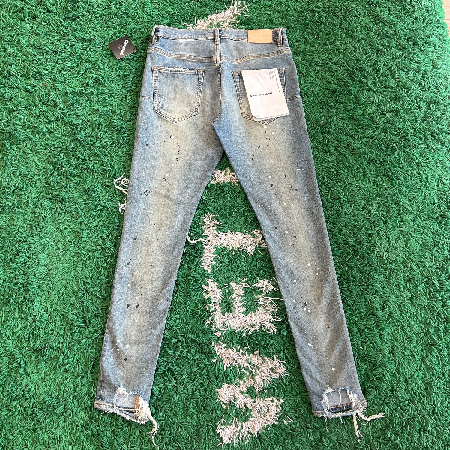 PO PURPLE P002 DROPPED FIT SLIM LEG DIRTY LIGHT WASH PAINT SPLATTER KNEE RIPS &amp; HEEL RIPS SIZE 30