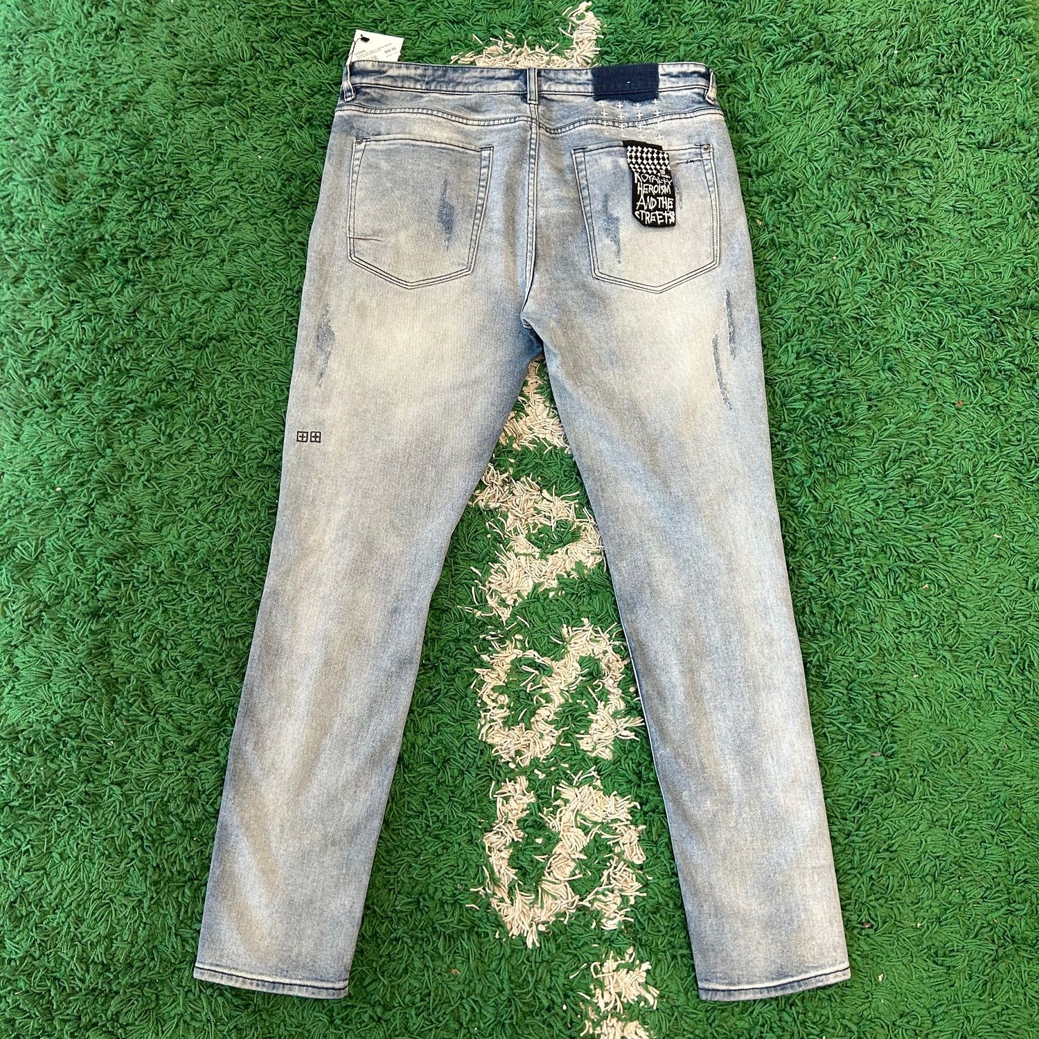 PO KSUBI VAN WINKLE TRASHED DREAMS LIGHT WASH JEANS SIZE 38