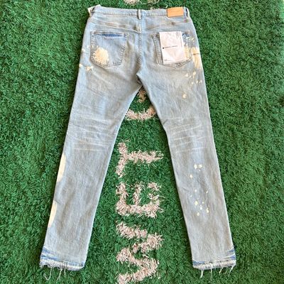 PO PURPLE P002 DROPPED FIT SLIM LEG LIGHT WASH BLEACH RIGHT KNEE HOLE SIZE 36