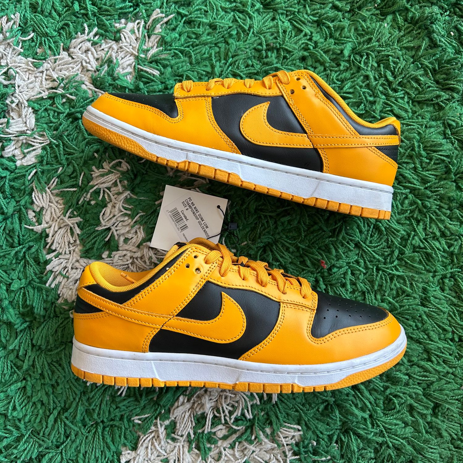 PO NB NIKE DUNK LOW CHAMPIONSHIP GOLDENROD SX SIZE 9