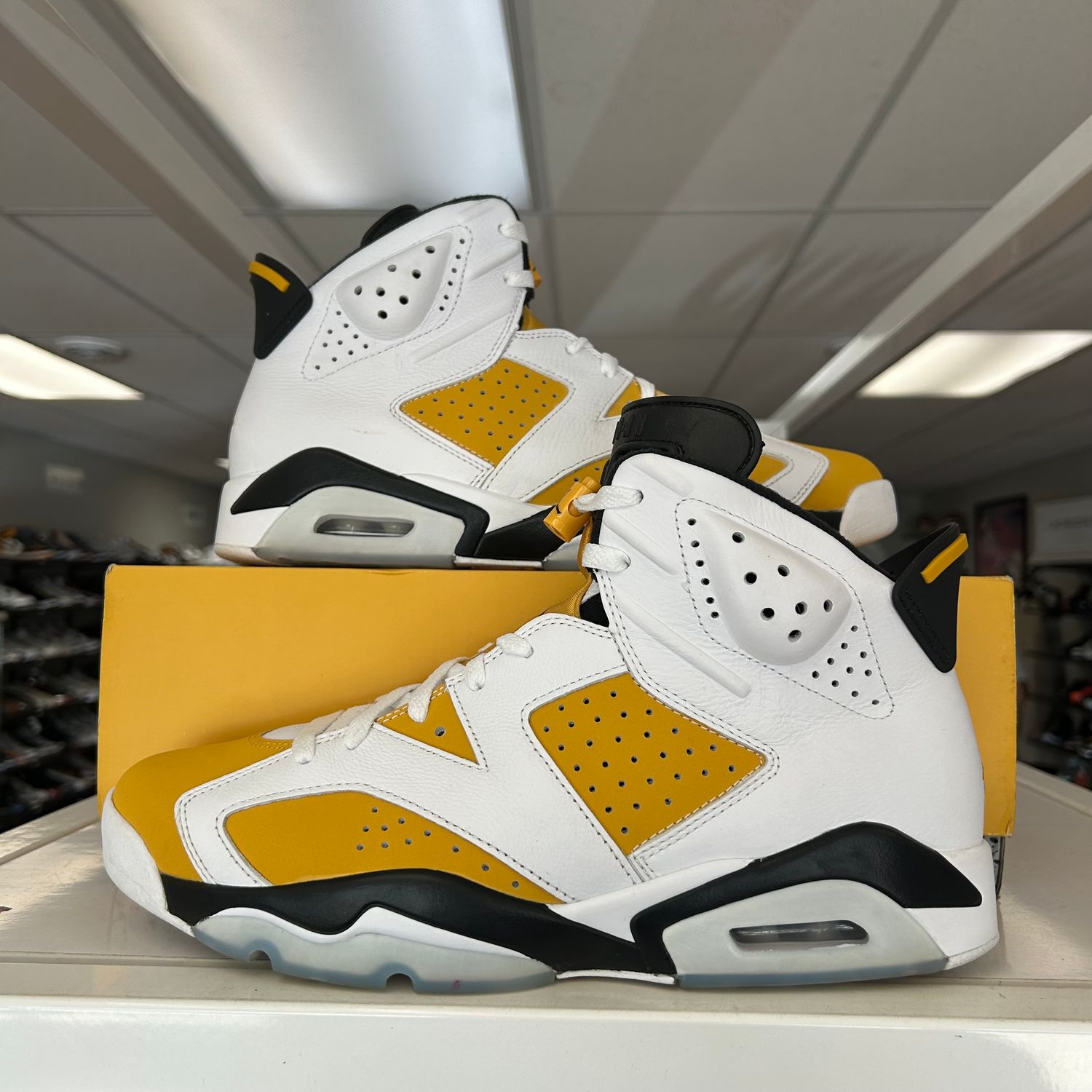 PO2 AIR JORDAN 6 YELLOW OCHRE SIZE 12