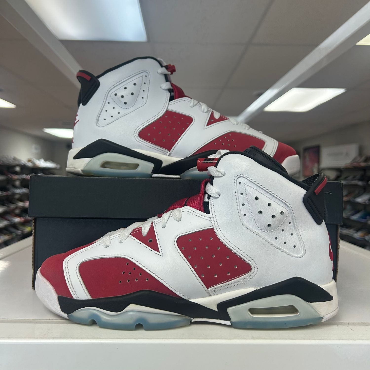 PO AIR JORDAN 6 RETRO CARMINE (2021) (GS) SIZE 6.5Y