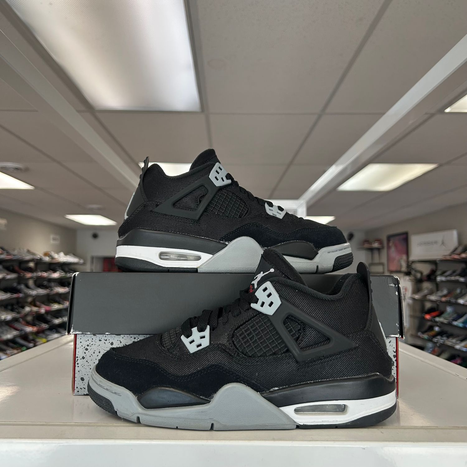 PO AIR JORDAN 4 BLACK CANVAS SIZE 5.5