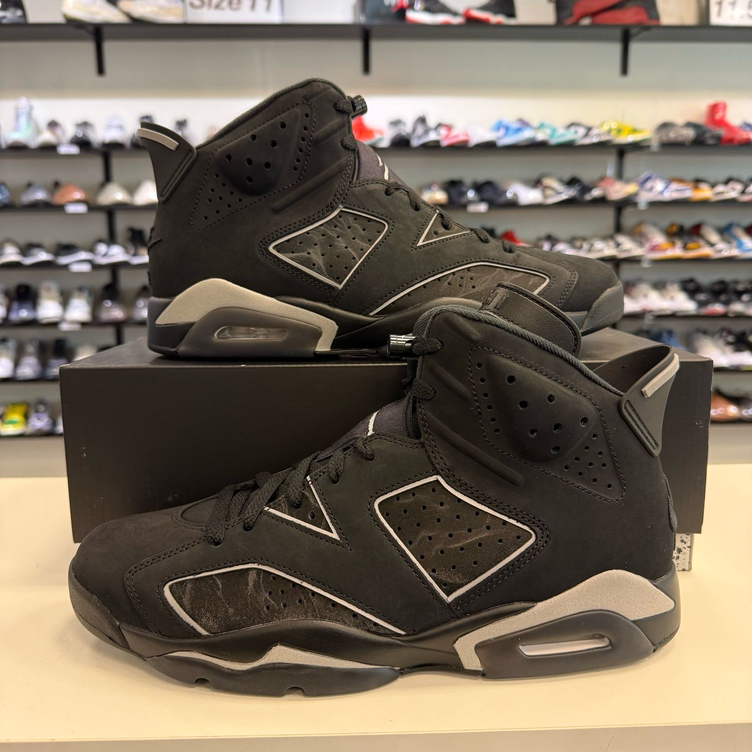 NEW AIR JORDAN 6 RETRO CAP AND GOWN (2026)
