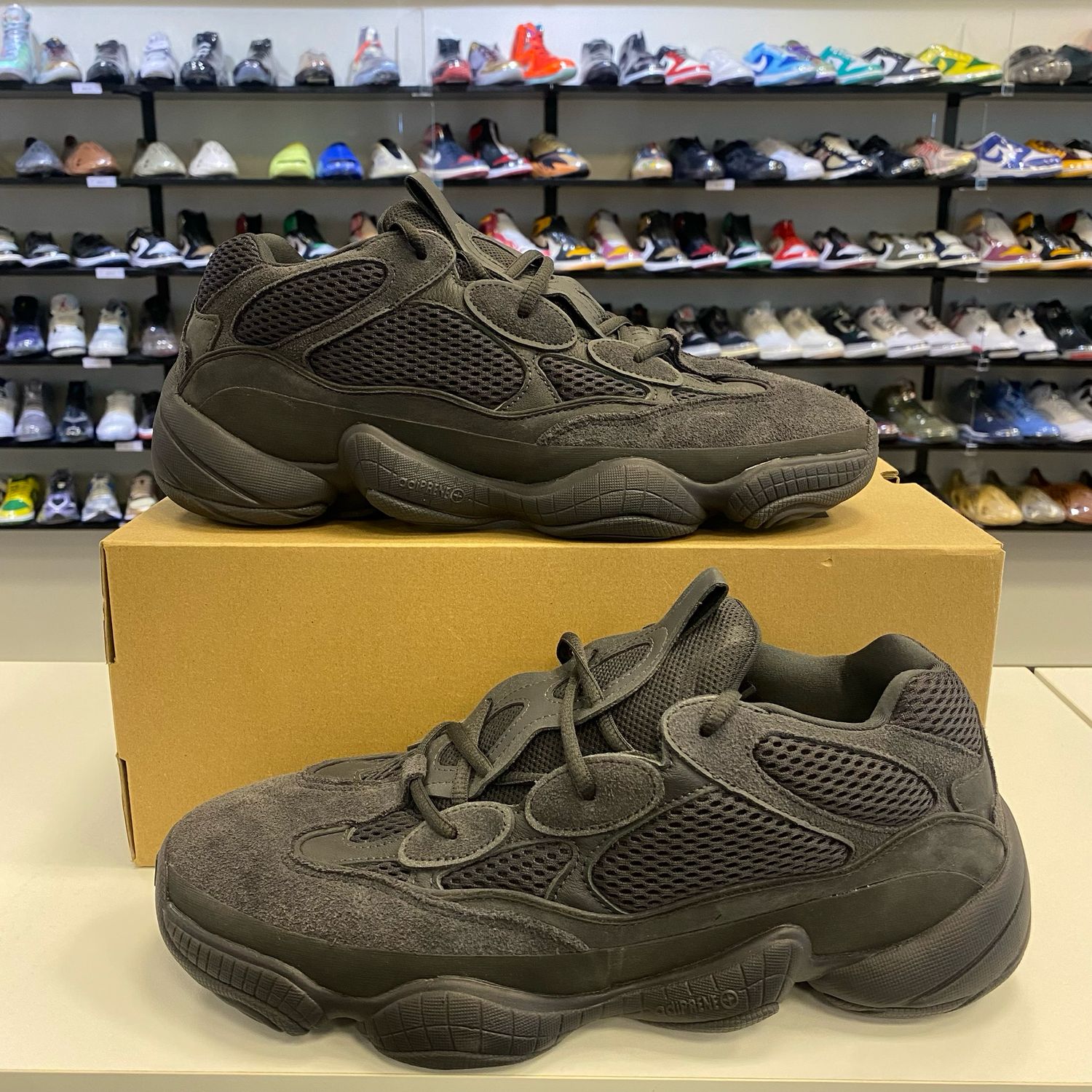 PO2 ADIDAS YEEZY 500 UTILITY BLACK SIZE 12