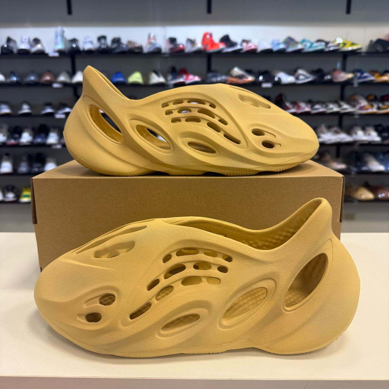 PO ADIDAS YEEZY FOAM RUNNER DESERT SAND SIZE 12