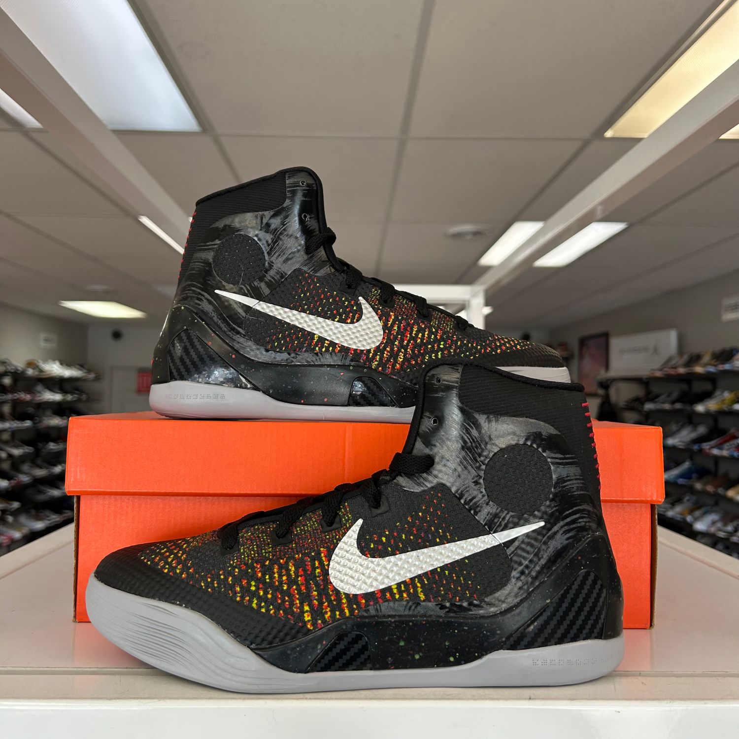 PO NIKE KOBE 9 ELITE PROTRO MASTERPEICE (2025) (GS) SIZE 6.5Y