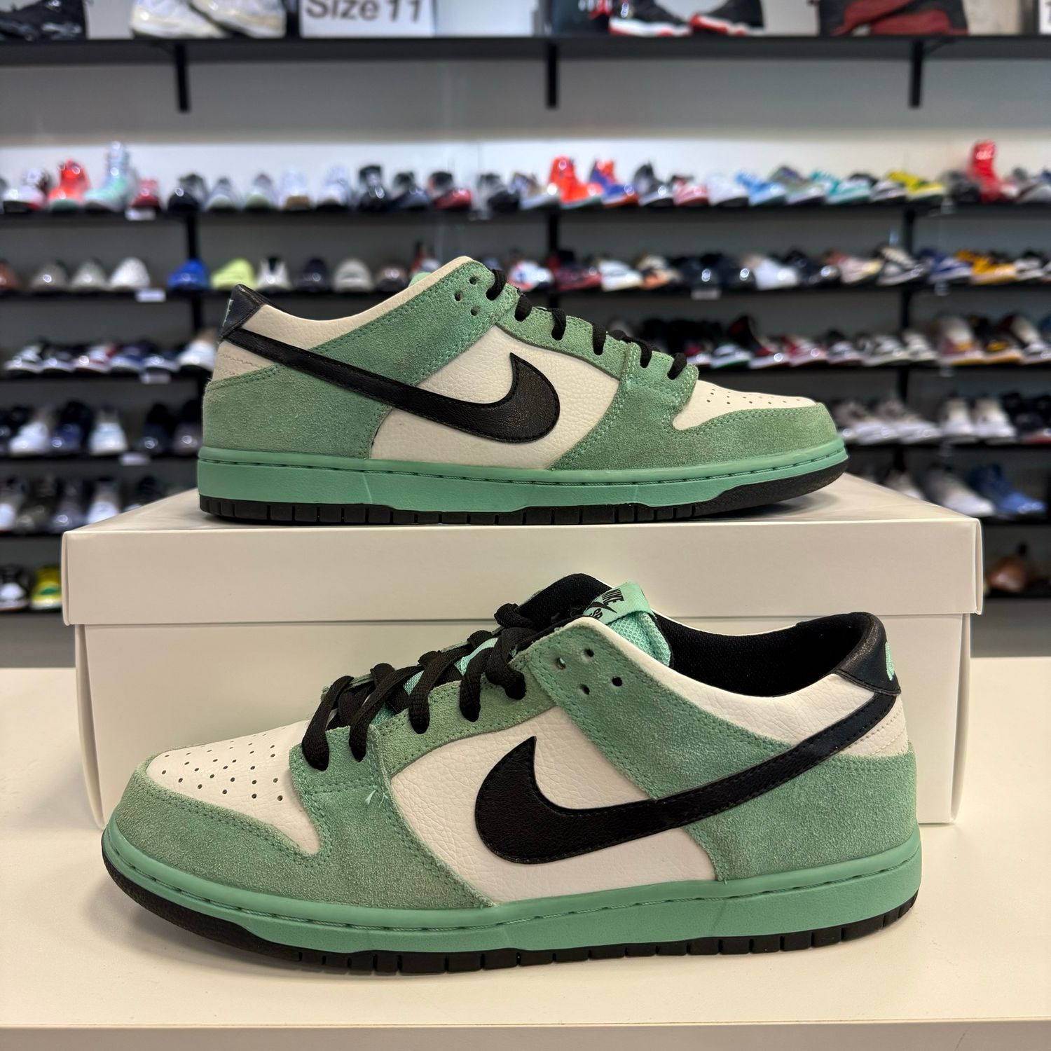 PO NB NIKE SB DUNK LOW SEA CRYSTAL SIZE 10
