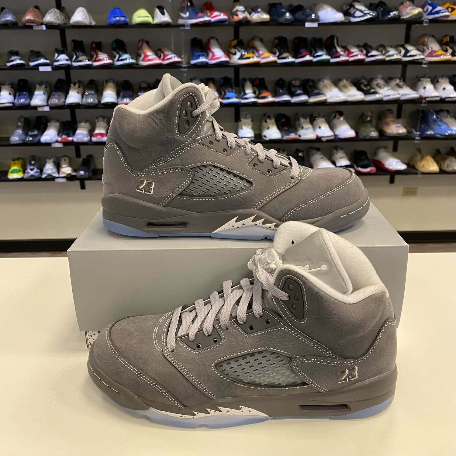PO AIR JORDAN 5 RETRO WOLF GREY (2026) SIZE 7Y